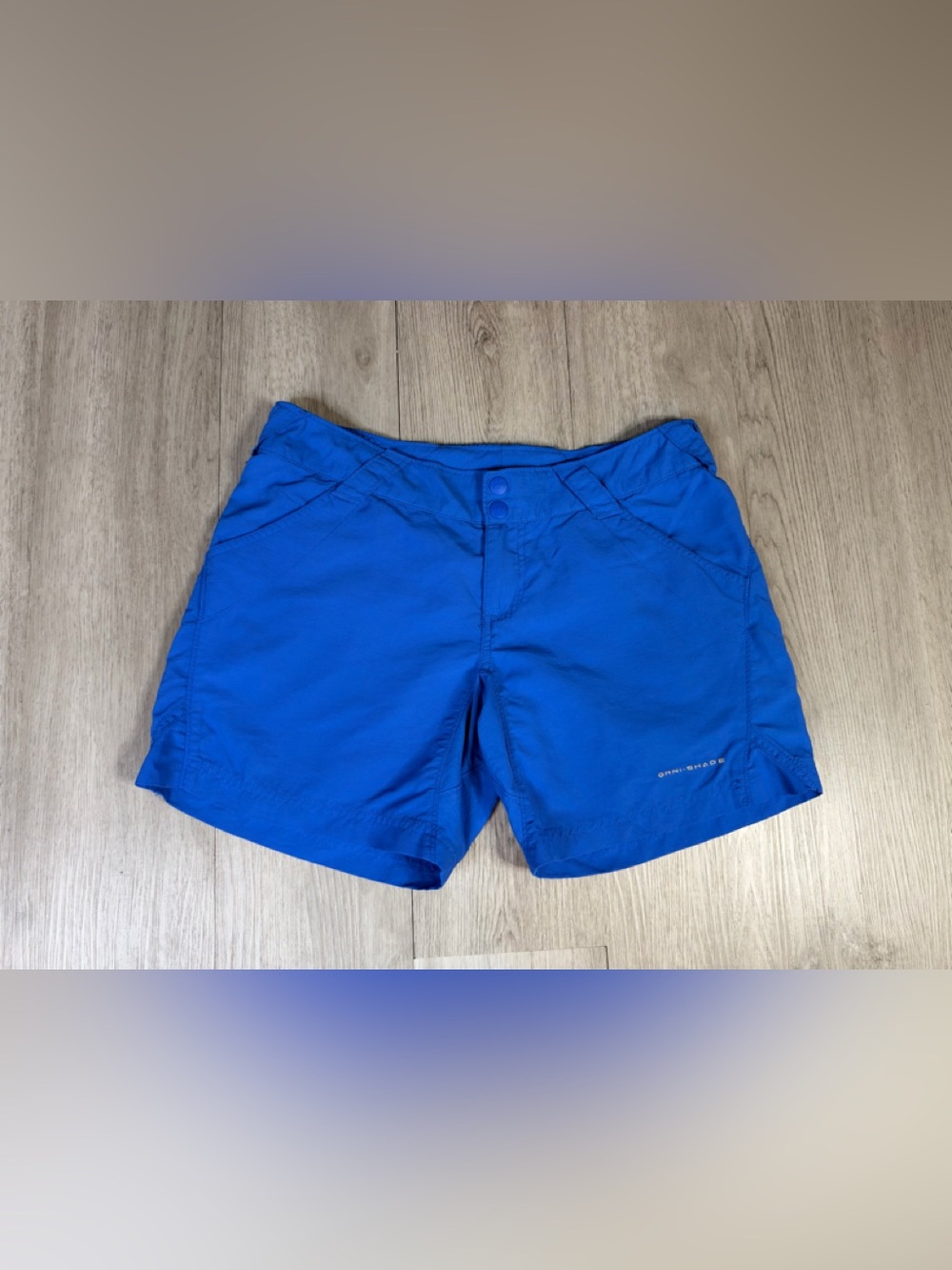 Columbia PFG Women’s Blue Solid Nylon Flat Front Zip Pocket Hiking Shorts Small